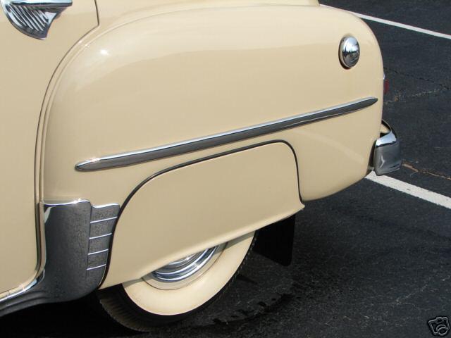 eladoamerikaiautok042.bmp