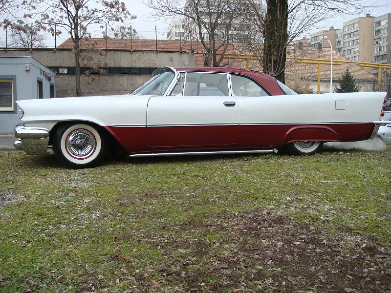 eladoamerikaiautok775.jpg